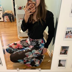 BEBE floral pants